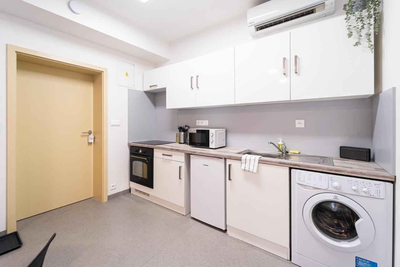 Milada Apartment / Brno Center ภายนอก รูปภาพ
